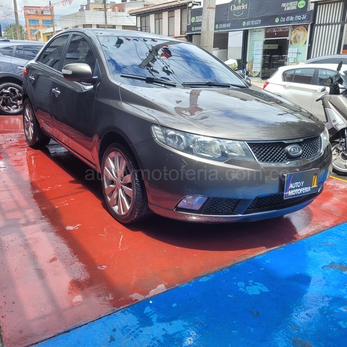 Kia Cerato Forte, Modelo 2011 - Imagen 6