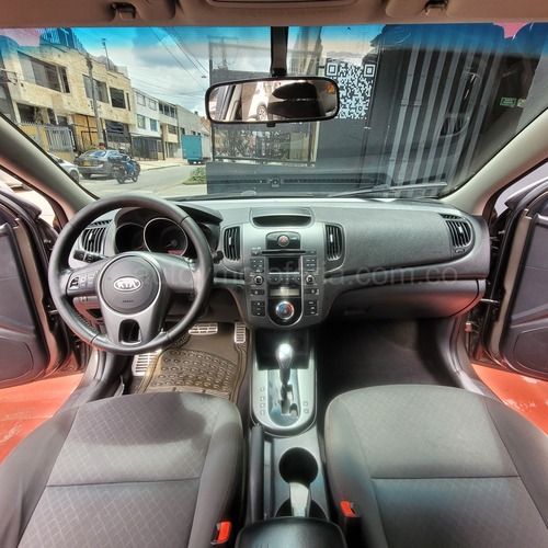 Kia Cerato Forte, Modelo 2011 - Imagen 8