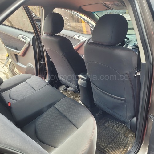 Kia Cerato Forte, Modelo 2011 - Imagen 9