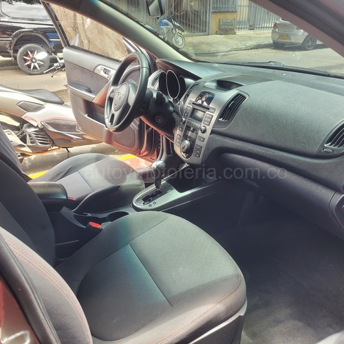 Kia Cerato Forte, Modelo 2011 - Imagen 10