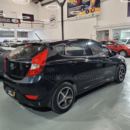 Hyundai i25, Modelo 2016 - Imagen 5