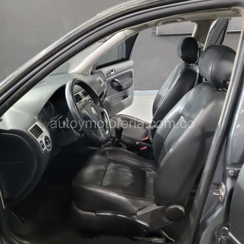 Volkswagen Jetta, modelo: 2008 - Imagen 2