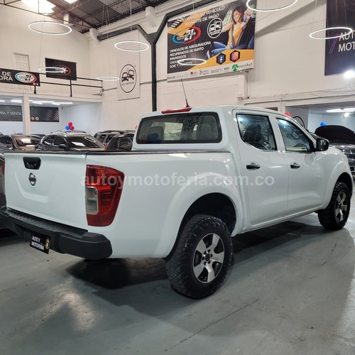 Nissan Np300 Frontier, Modelo 2019 - Imagen 8
