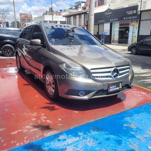 Mercedes Benz B180, Modelo 2013 - Imagen 6