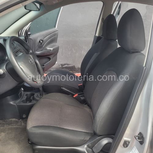Nissan Versa Drive, Modelo 2022 - Imagen 6