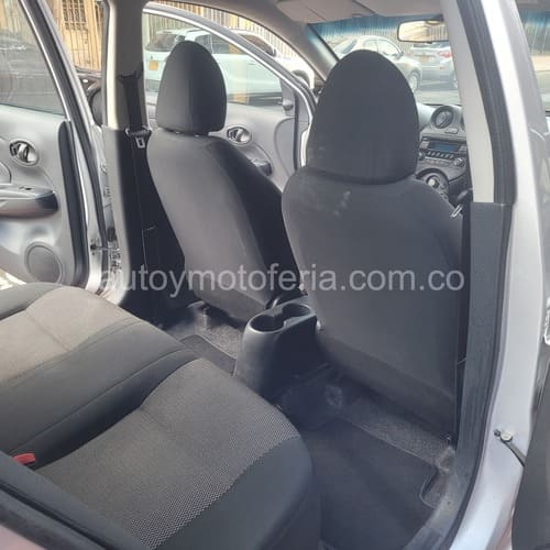 Nissan Versa Drive, Modelo 2022 - Imagen 9