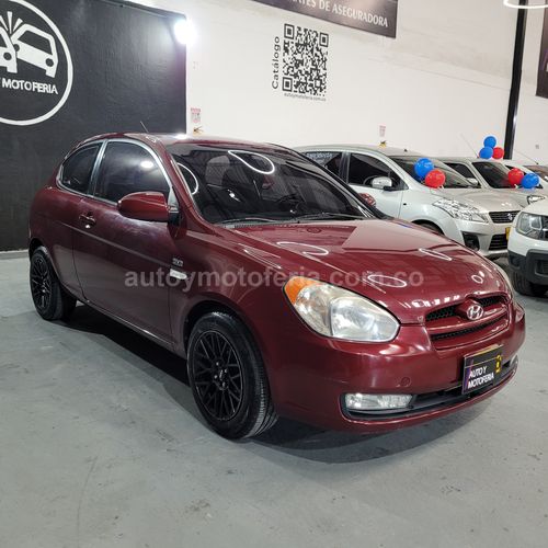 Hyundai Accent, Modelo 2010 - Imagen 3