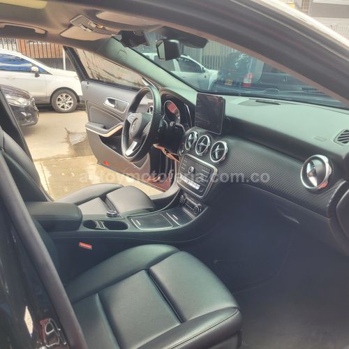 Mercedes Benz Gla200, Modelo 2020 - Imagen 10