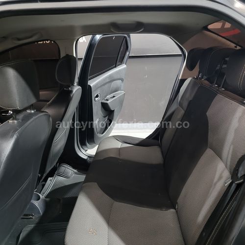 Renault Logan, Modelo 2017 - Imagen 7