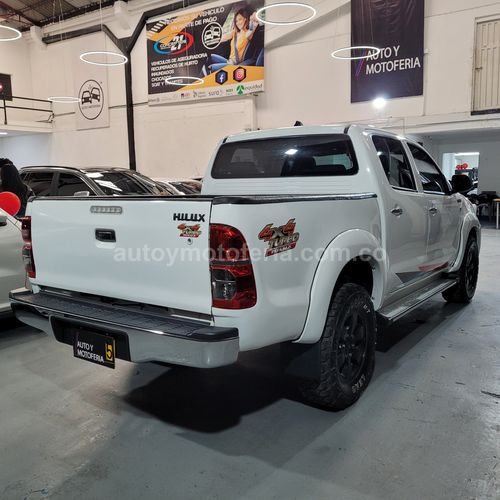Toyota Hilux, Modelo 2013 - Imagen 4