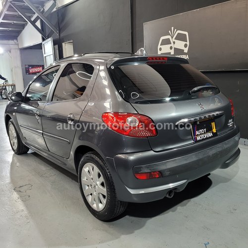 Peugeot 207, Modelo 2011 - Imagen 5