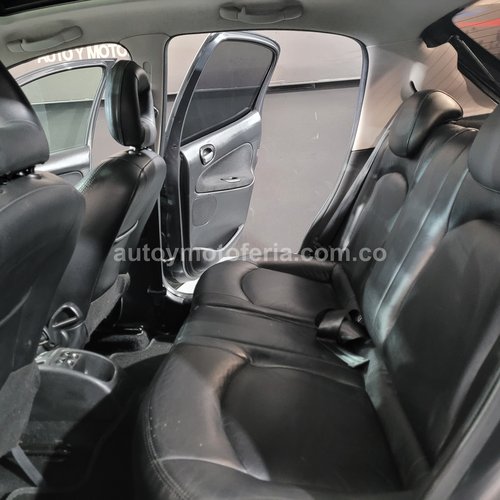 Peugeot 207, Modelo 2011 - Imagen 8