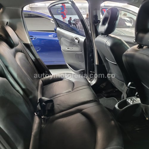 Peugeot 207, Modelo 2011 - Imagen 9