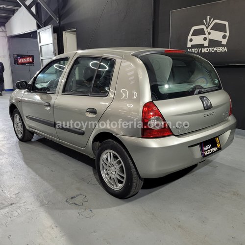 Renault Clio, Modelo 2014 - Imagen 3