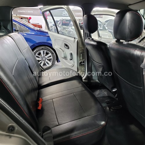 Renault Clio, Modelo 2014 - Imagen 6