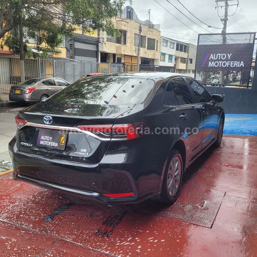 Toyota Corolla Hybrid, Modelo 2023 - Imagen 6