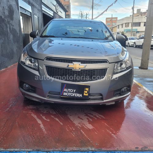 Chevrolet Cruze, Modelo 2011 - Imagen 2