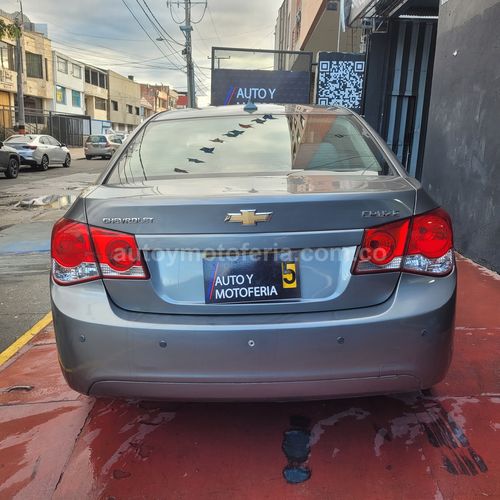 Chevrolet Cruze, Modelo 2011 - Imagen 4