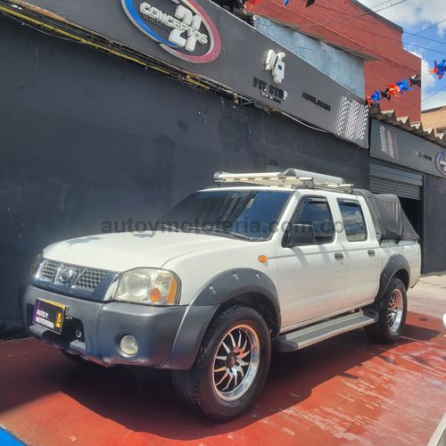 Nissan NP300 Frontier, Modelo 2011 - Imagen 3