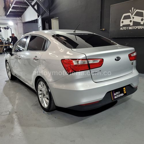 Kia Rio R, modelo 2017 - Imagen 11