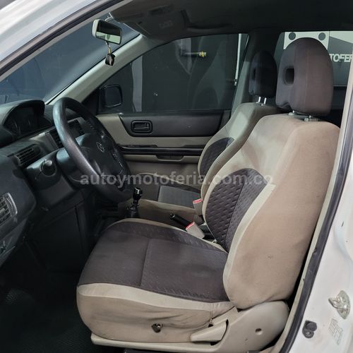 Nissan Xtrail, modelo 2013 - Imagen 6