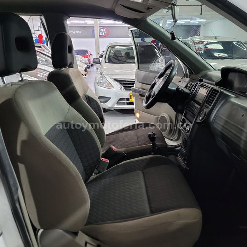 Nissan Xtrail, modelo 2013 - Imagen 9