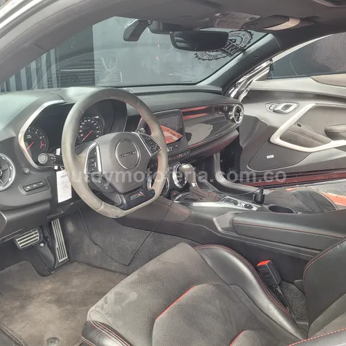 Chevrolet Camaro ZL1, modelo 2019 - Imagen 8