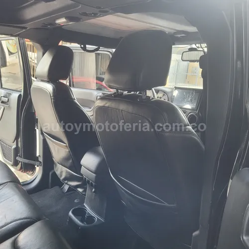 Jeep Wrangler, modelo 2018 - Imagen 9