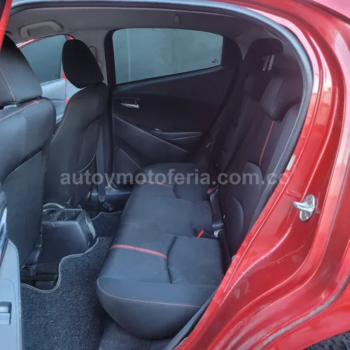 Mazda 2, modelo 2017 - Imagen 11
