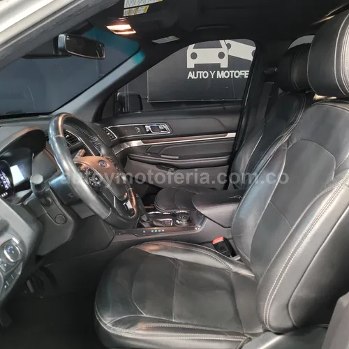 Ford Explorer, modelo 2018 - Imagen 8