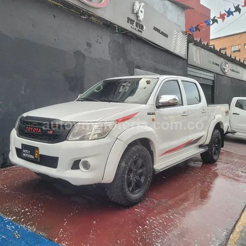 Toyota Hilux, Modelo 2013 - Imagen 3