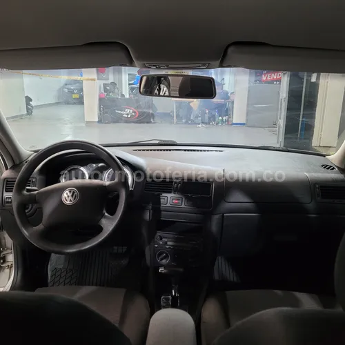 Volkswagen Jetta, Modelo 2006 - Imagen 10