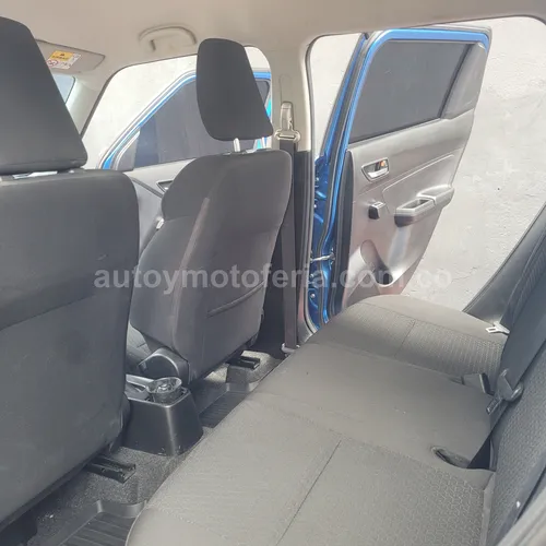 Suzuki Swift Hybrid, modelo 2023 - Imagen 9