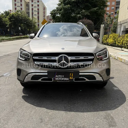 Mercedes Benz GLC300, modelo 2021 - Imagen 19