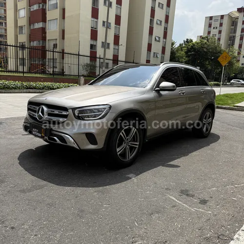 Mercedes Benz GLC300, modelo 2021 - Imagen 11