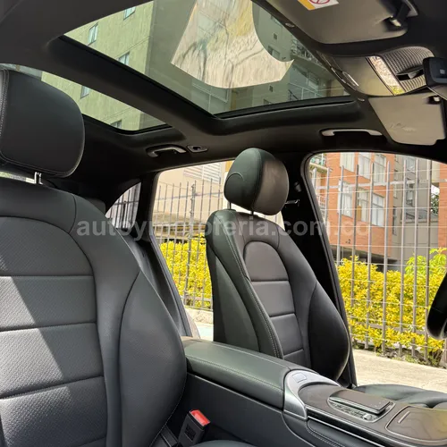 Mercedes Benz GLC300, modelo 2021 - Imagen 6