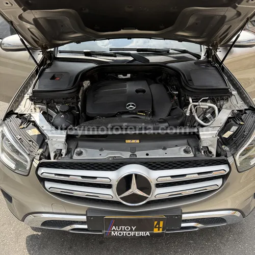 Mercedes Benz GLC300, modelo 2021 - Imagen 3