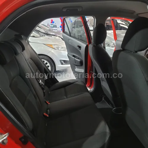 Kia Picanto, Modelo 2022 - Imagen 10