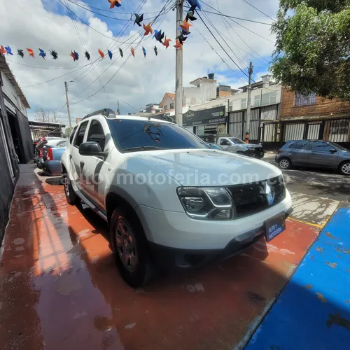 Renault Duster, Modelo 2017 - Imagen 4