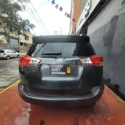 Toyota Rav4, Modelo 2014 - Imagen 7