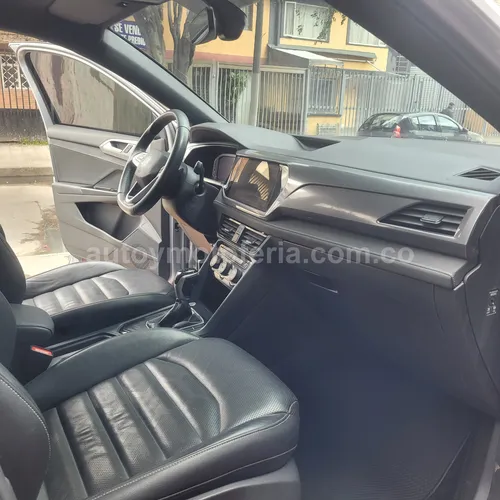 Volkswagen Taos, Modelo 2022 - Imagen 14