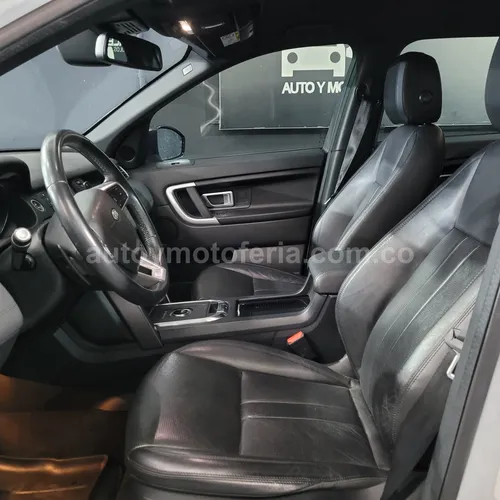 Land Rover Discovery Sport, Modelo 2019 - Imagen 8