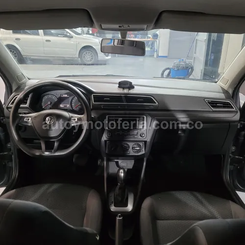 Volkswagen Gol Comfortline, Modelo 2022 - Imagen 9
