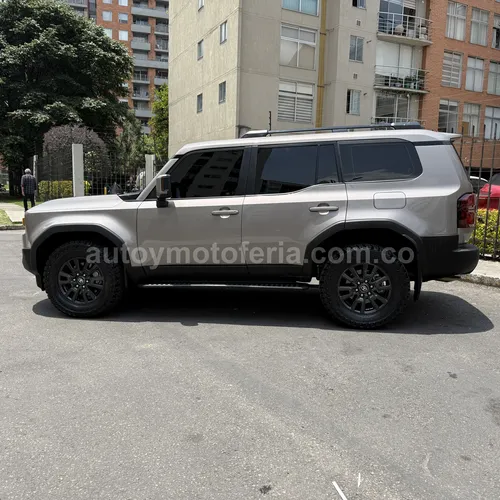 Toyota Prado Tx-l, Modelo 2025 - Imagen 5