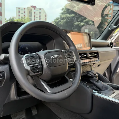 Toyota Prado Tx-l, Modelo 2025 - Imagen 12