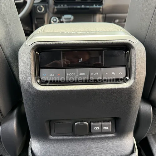 Toyota Prado Tx-l, Modelo 2025 - Imagen 14