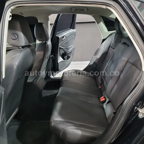 Volkswagen Jetta Tsi, Modelo 2020 - Imagen 8