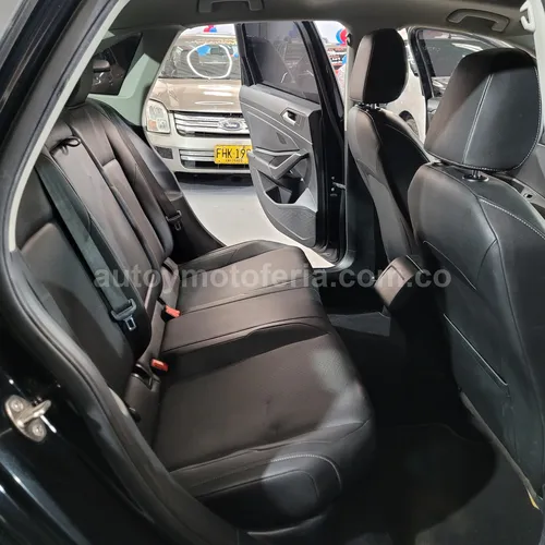 Volkswagen Jetta Tsi, Modelo 2020 - Imagen 10