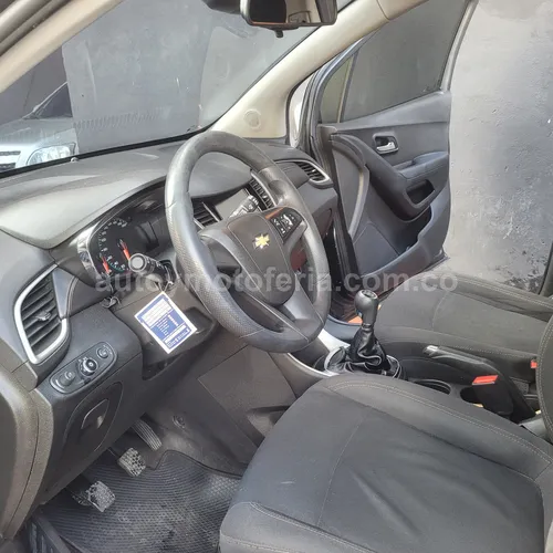 Chevrolet Tracker Ls, Modelo 2018 - Imagen 7