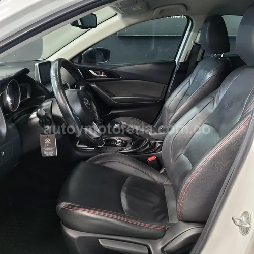 Mazda 3 Touring, Modelo 2016 - Imagen 6